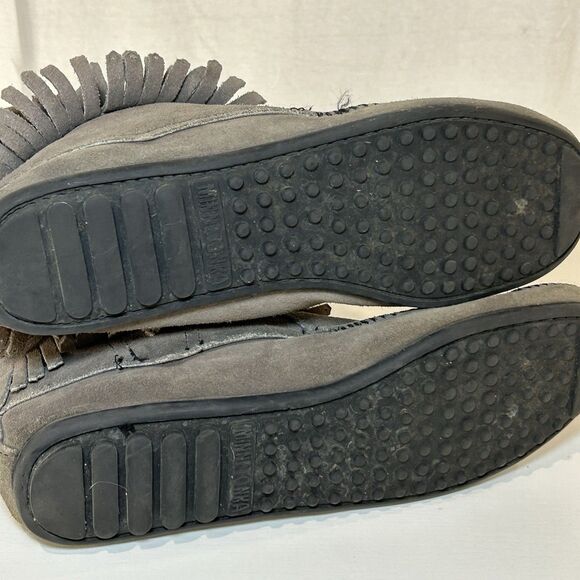 Minnetonka Double Fringe Zip Moccasin Boots Womens Size 9 Gray Leather Ankle - Picture 5 of 8
